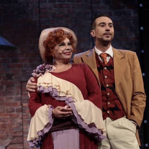 Спектакль «Леди на день» в Театре Российской Армии