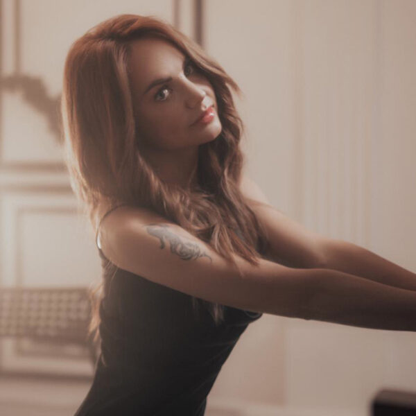 Отмена концерта МакSим в Lюstra Bar