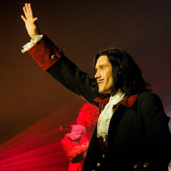 Спектакль «Петр I» в Театре Модерн