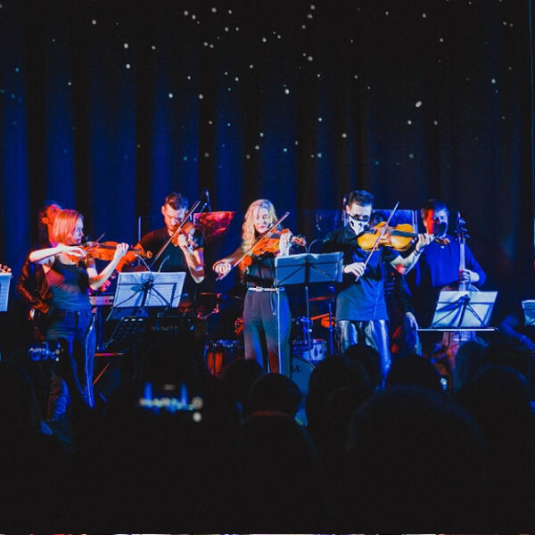 Концерт HighTime Orchestra в оранжерее