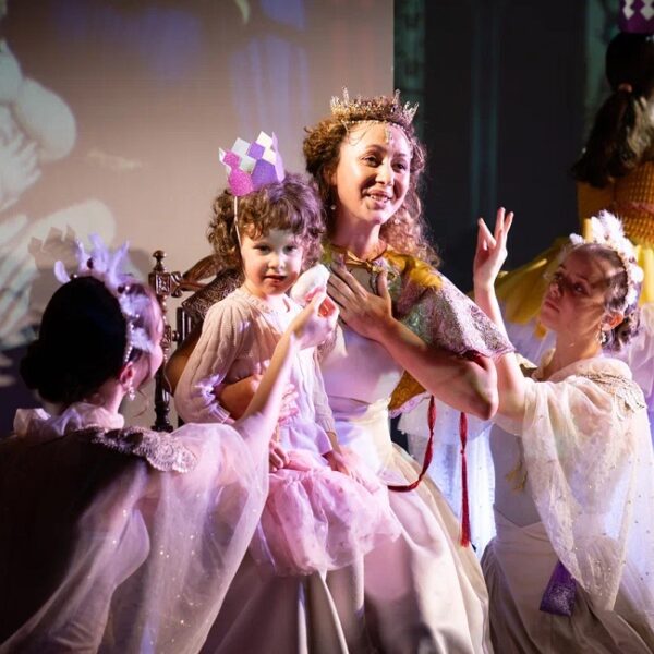 Спектакль «Детский альбом Чайковского»