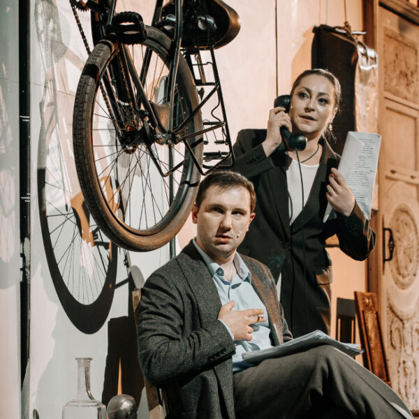 Спектакль «Кваша: А вдруг?» в театре «Современник»