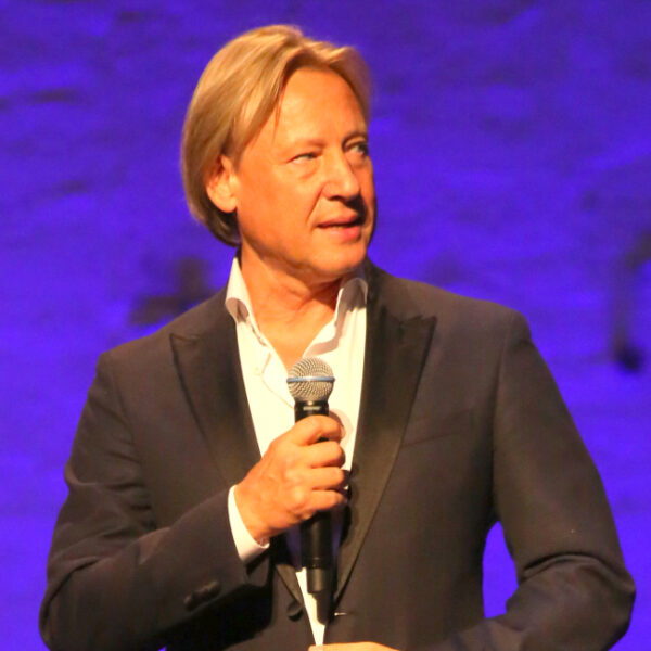 Концерт Дмитрия Харатьяна