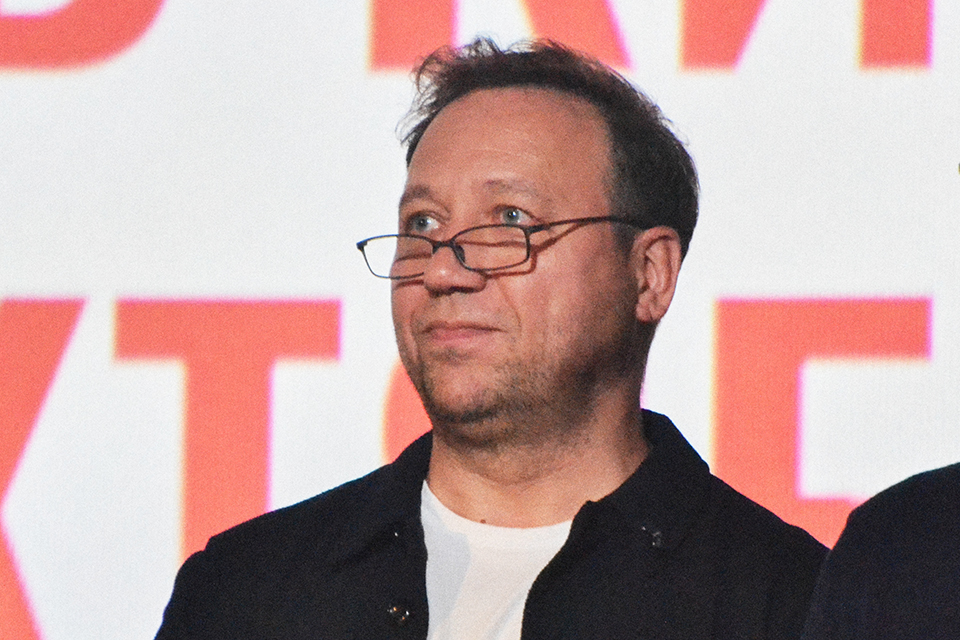 Георгий Дронов из «Ворониных» призвал прощать своих родителей