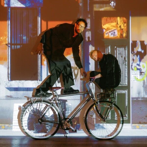 Спектакль «Дон Кихот​» в Театре Наций