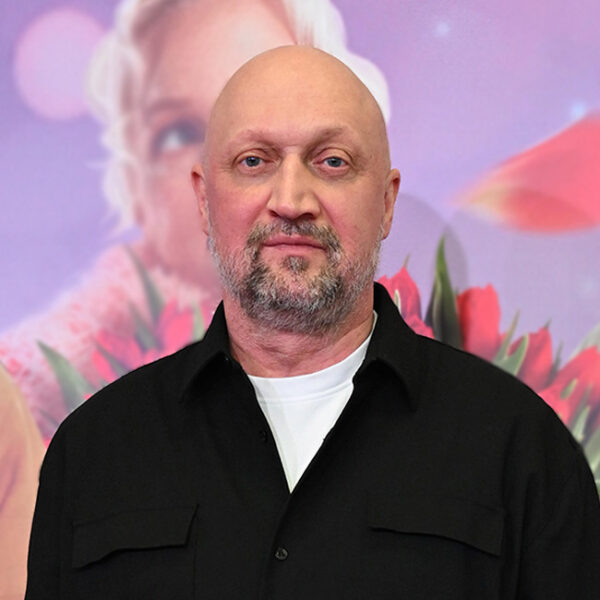 Спектакль «Высокие отношения» театра «Ателье»