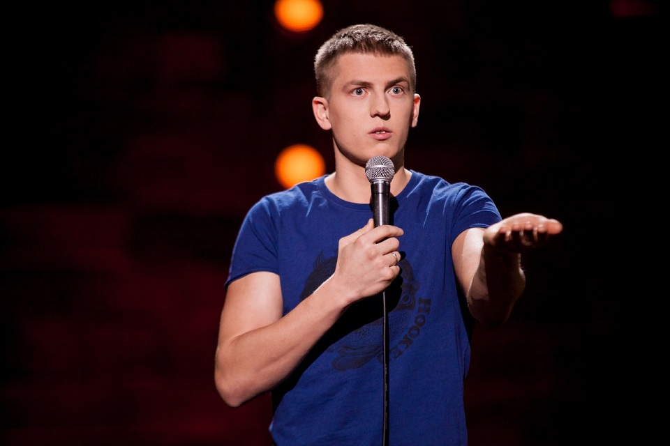 10 лучших идей, куда сходить на выходные в Санкт-Петербурге 22-23 октября 2022: стендап Щербакова, концерты Налича и Бутусова, спектакль Дружинина