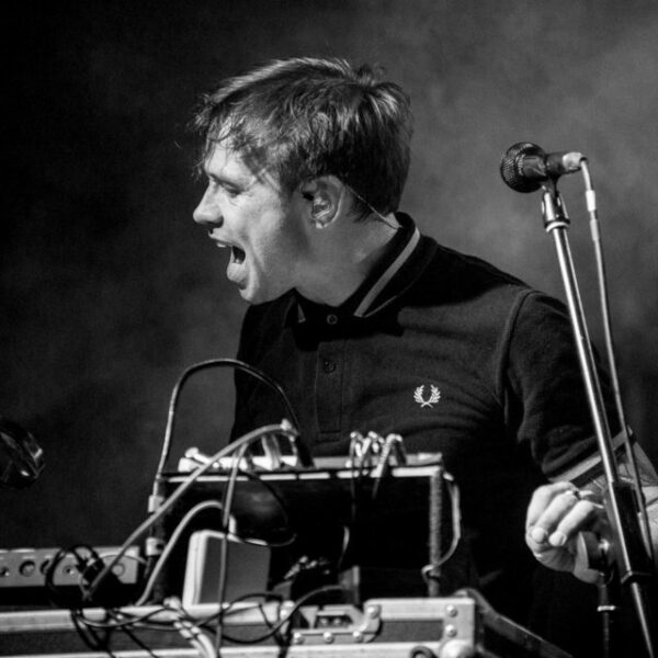 Концерт Дельфина