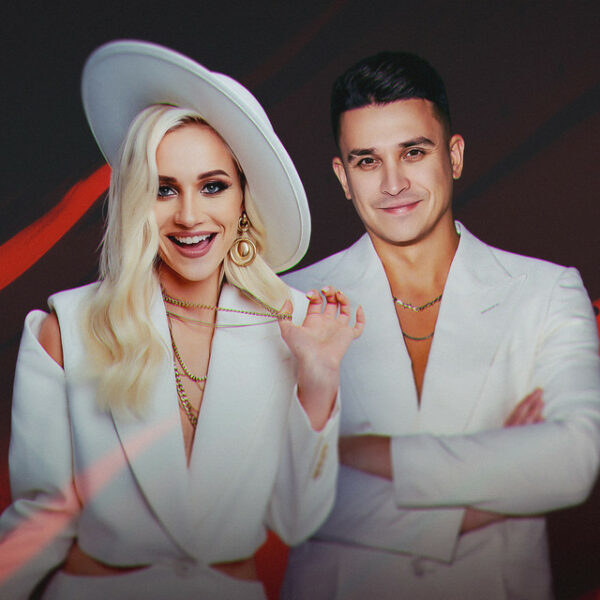 Концерт дуэта Socrat & Lera
