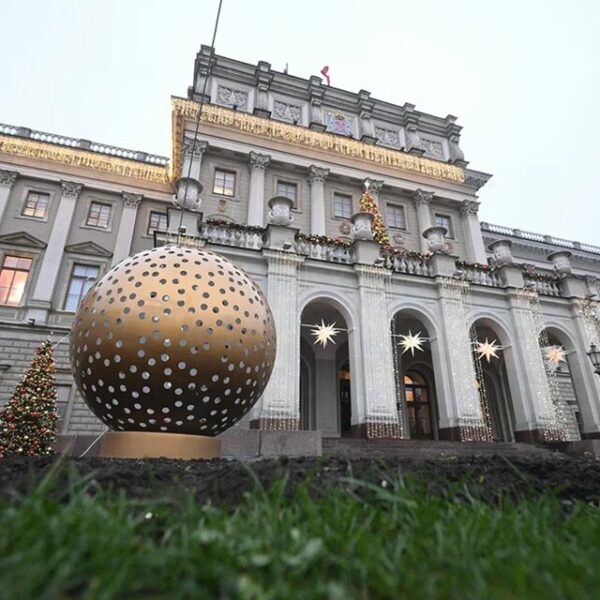 Как украсят Санкт-Петербург на Новый год