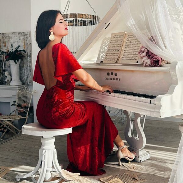 Концерт ко Дню матери в библиотеке