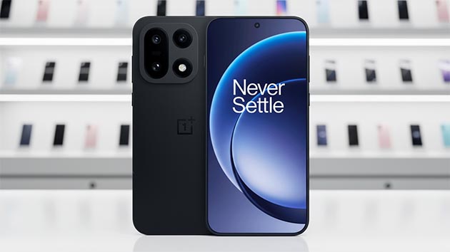 OnePlus 15. Фото: Ян Ляпин / Нейросеть