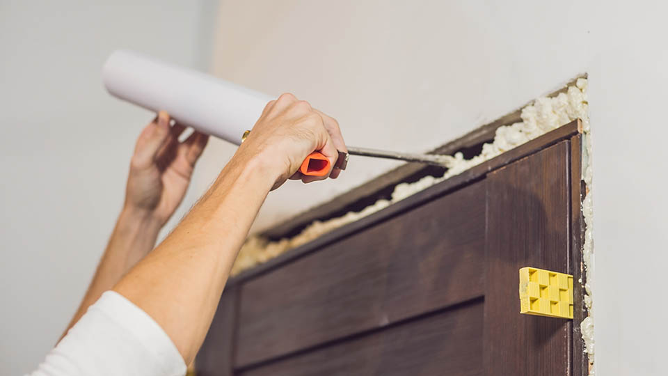 Лучшие монтажные пены 2025