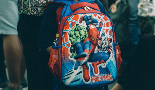 Рюкзачок в форме игрушки-мультгероя