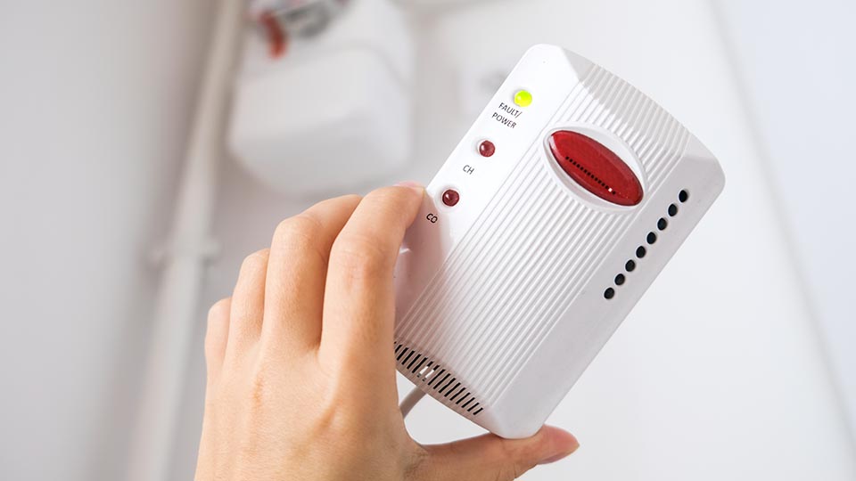 10 лучших газосигнализаторов в 2025 году