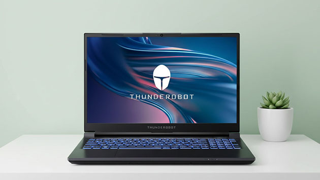 Thunderobot 911S Core D. Фото: Павел Громов / Нейросеть