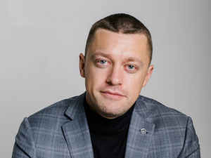 Эдуард Бугров