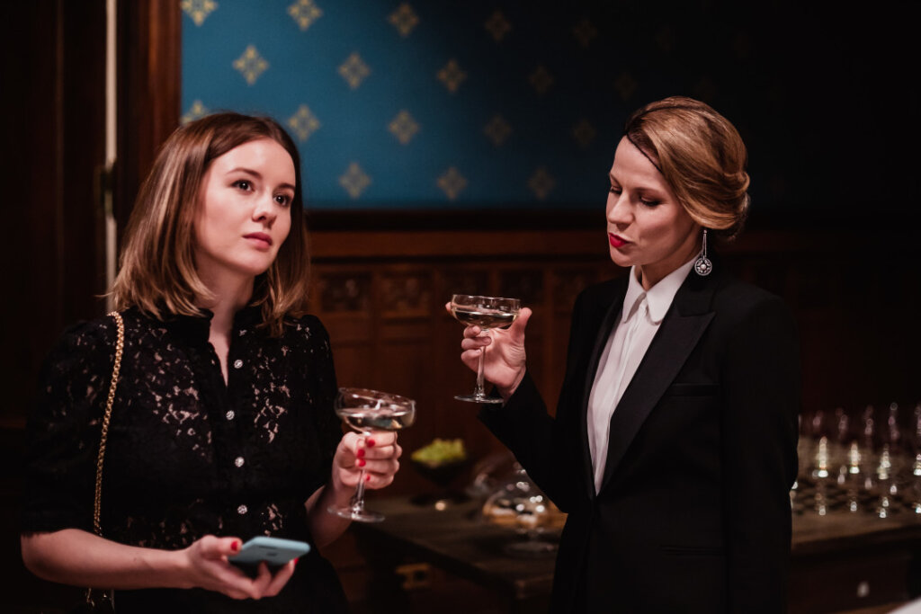 Тест: смогла бы ты составить конкуренцию героиням сериала «Содержанки»?