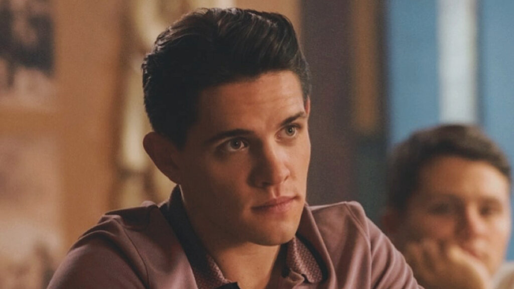 Звезда «Ривердэйла» Кейси Котт женился на фитнес-тренере: первые фото