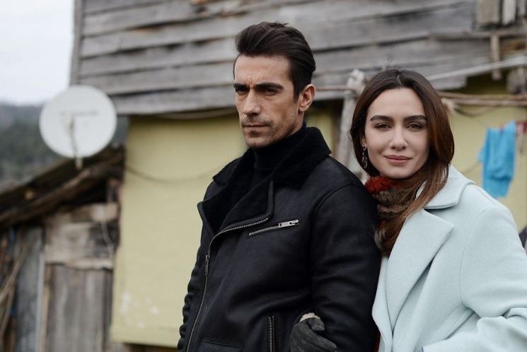 Слендерман қызды трахает