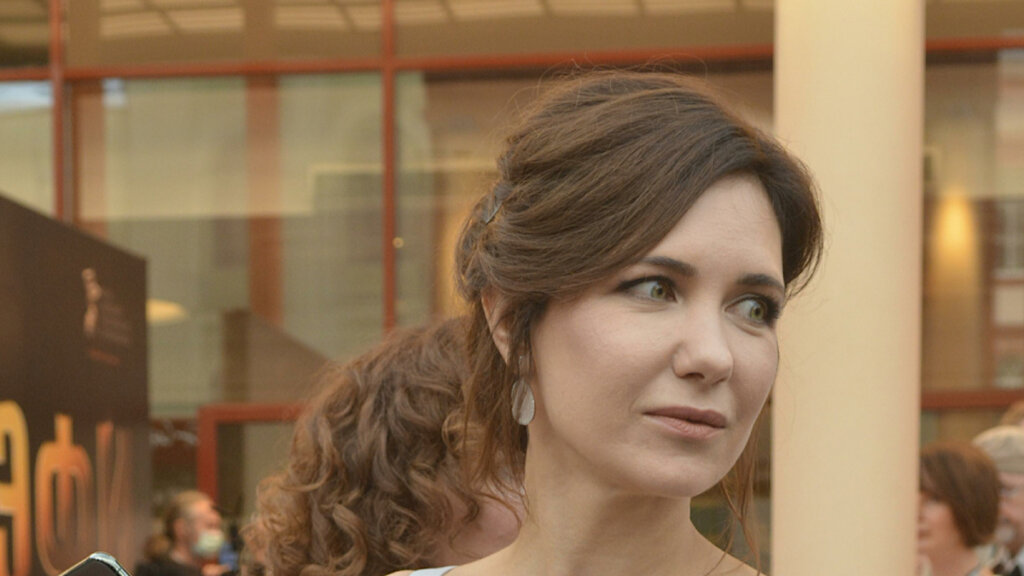 Пропавшую Екатерину Климову нашли в аэропорту вместе с Гошей Куценко