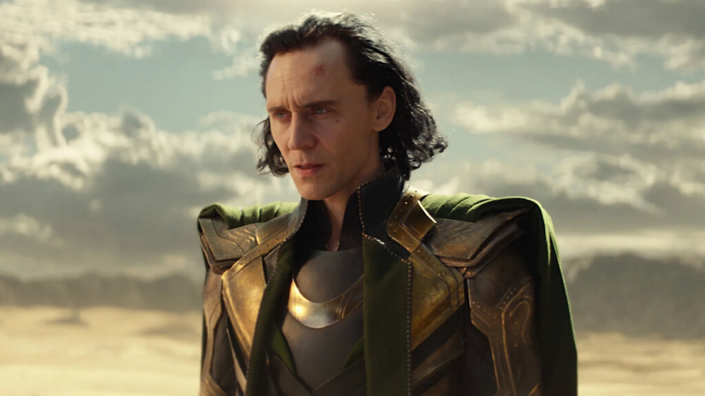 Звезда киновселенной Marvel Том Хиддлстон впервые станет отцом