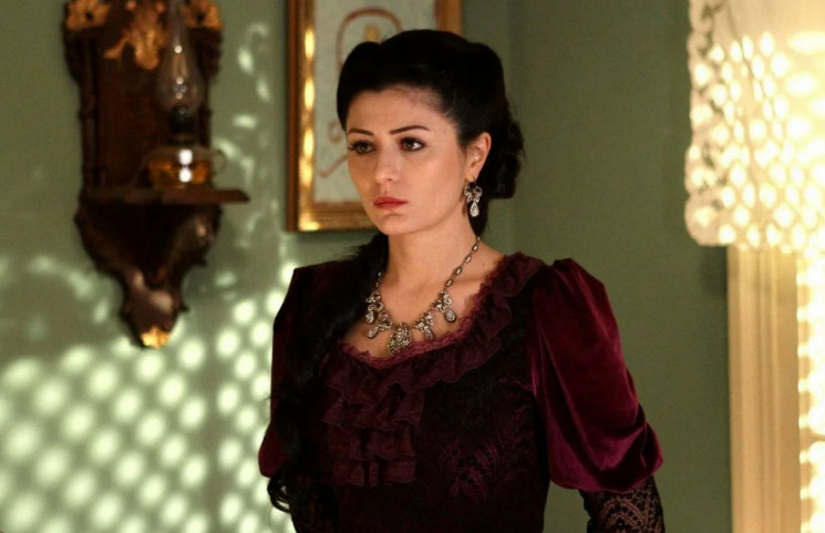 Шах-султан из «Великолепного века» впервые рассказала правду о другой стороне съемок сериала