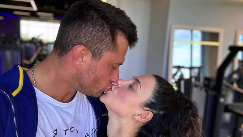 Павел Прилучный показал трогательное видео с маленьким сыном