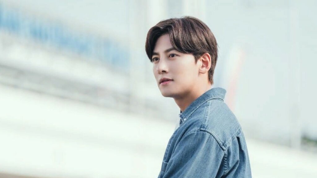 Мечтал стать футболистом, обожает вязать и считается мастером поцелуев: путь к славе Чи Чхан-ука