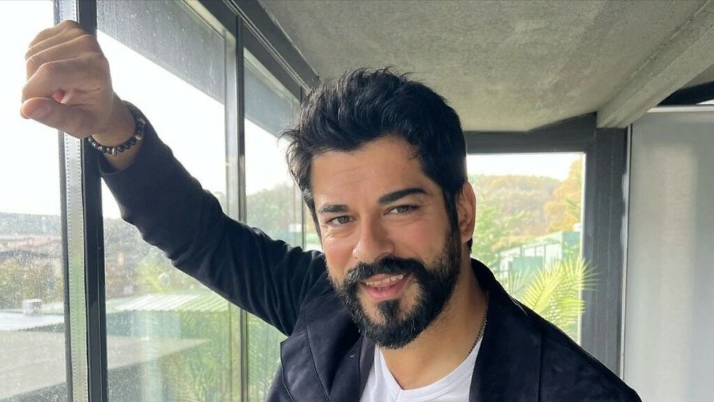 Бурак Озчивит мечтает сняться в российском сериале и хочет увидеть нашу адаптацию «Черной любви»