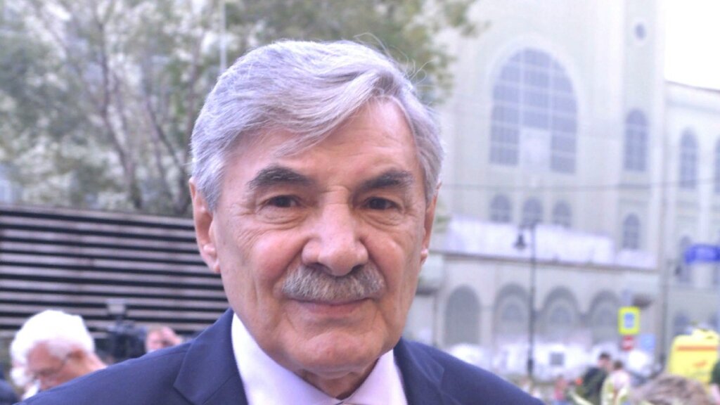 С Александром Панкратовым-Черным случилась беда