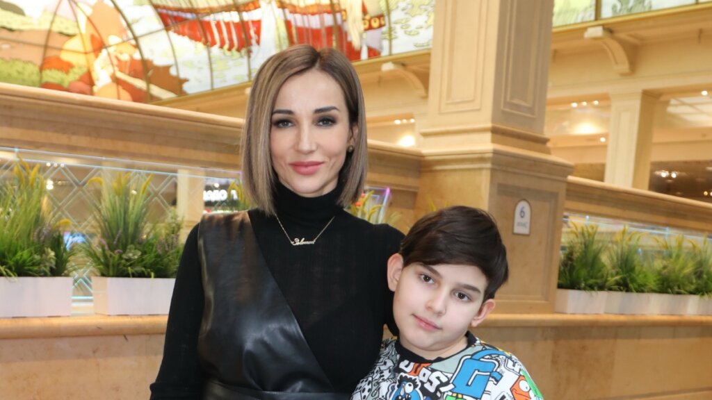 Бывший муж забрал сына у Анфисы Чеховой