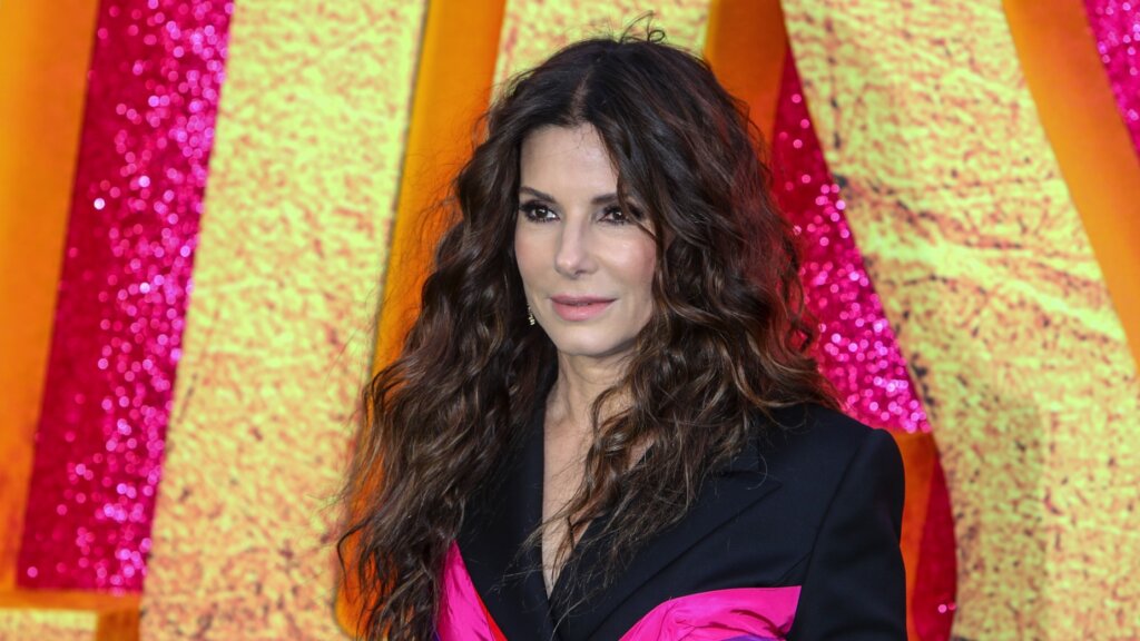 Нечеловеческие испытания Сандры Буллок: Измены, смерть мужа, бездетность и преследования маньяка