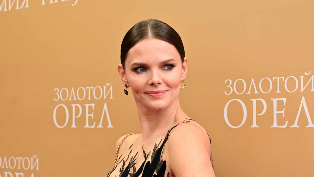 «Просто невозможно»: располневшая Лиза Боярская взвыла из-за болезни