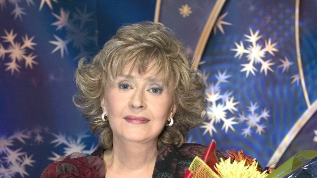 Изможденная 81-летняя Регина Дубовицкая напугала коллег