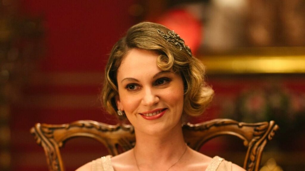 Не терпит критики, хочет родить ребенка без мужа и ждет свою лучшую роль: Как живет Фарах Зейнеп Абдулла