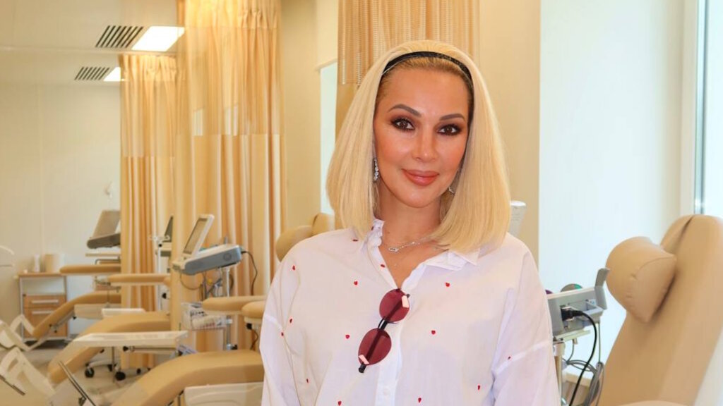 Лера Кудрявцева ответила на оскорбления мужа стихами