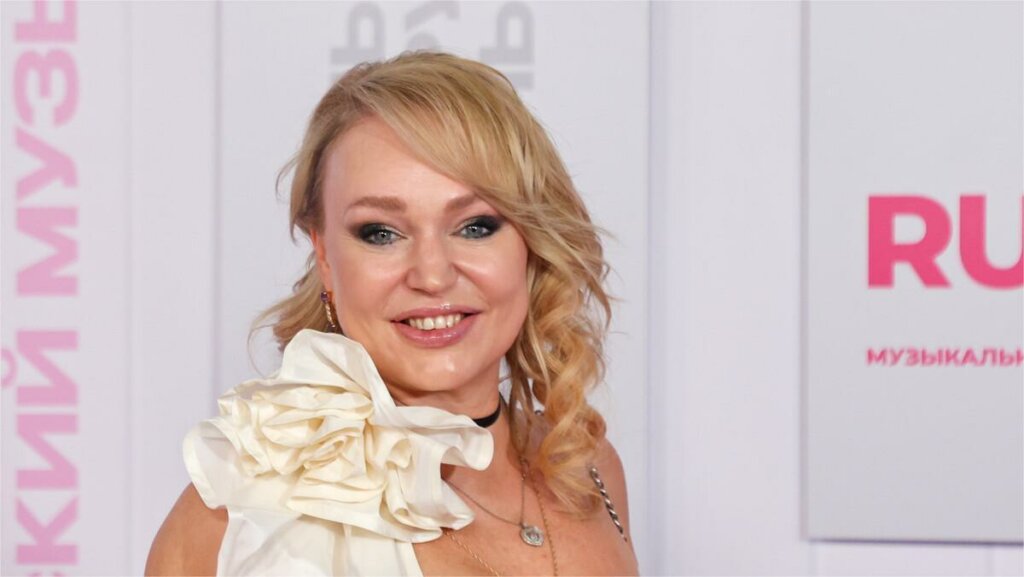 Алла Довлатова сделала интимную пластику: глаз не отвести