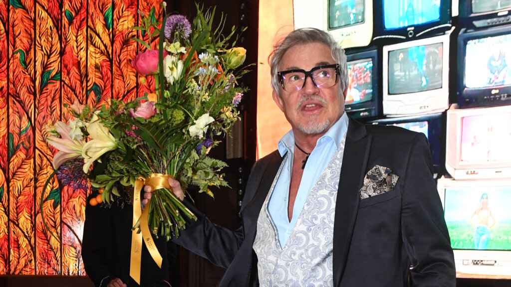 Дмитрий Дибров закрутил роман с многодетной вдовой