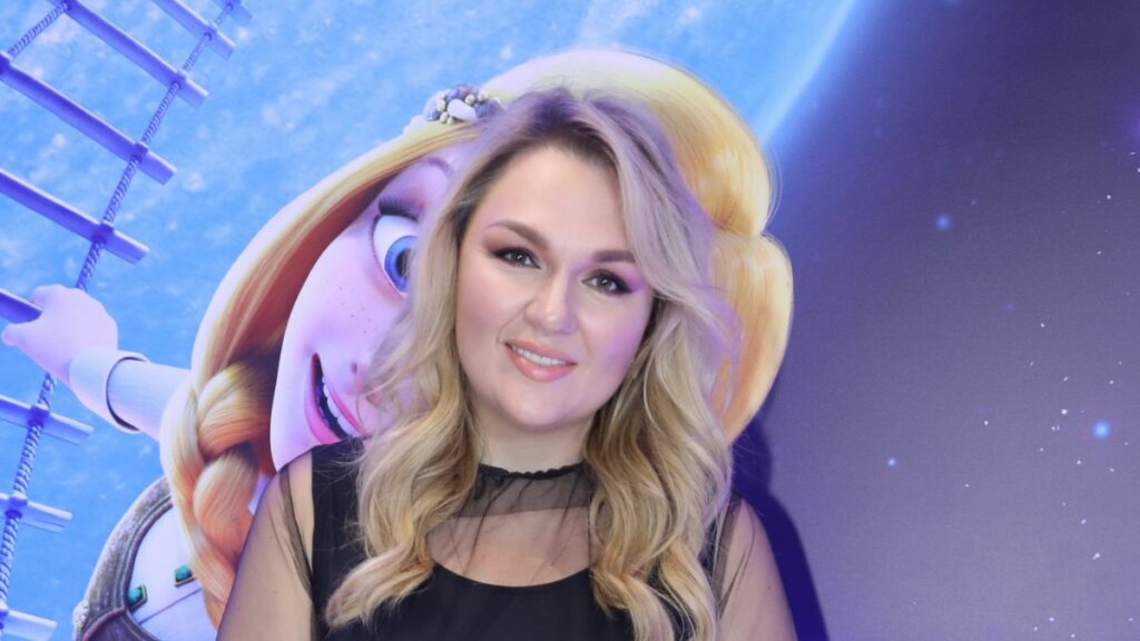 Похудевшая на 30 кг Надежда Ангарская снялась в купальнике и удивила поклонников