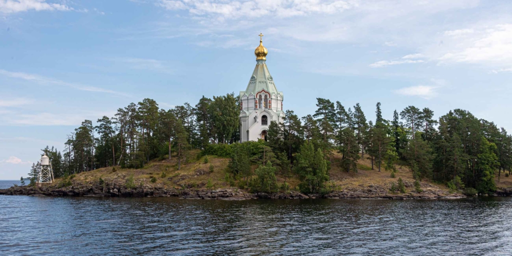 вид на остров валаам