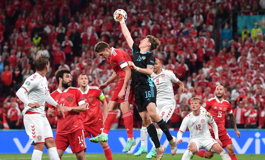 Сборная России не выдержала натиска датчан. Фото: Reuters