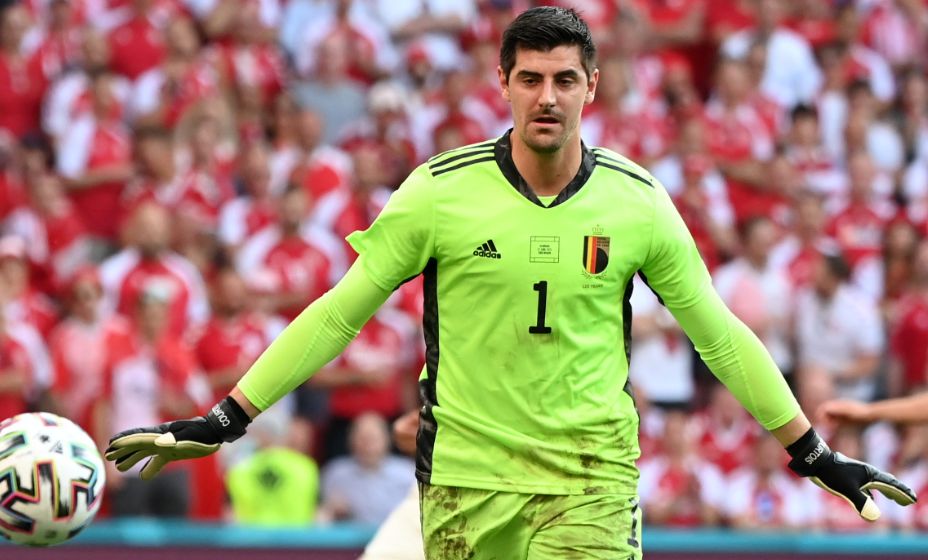 Тибо Куртуа хороший вратарь, но его многие не любят за плохие поступки. Фото: Reuters