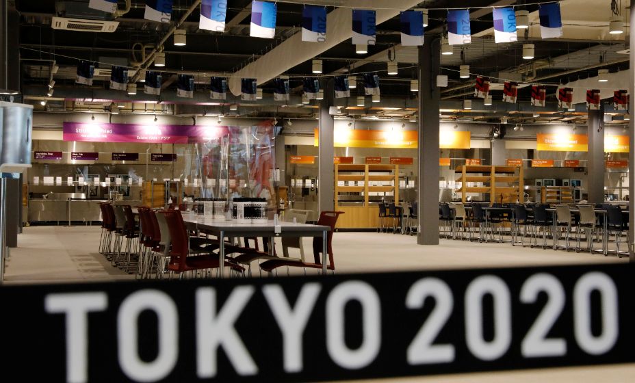 Главный обеденный зал Олимпийской и Паралимпийской деревни Токио-2020. Фото: Reuters