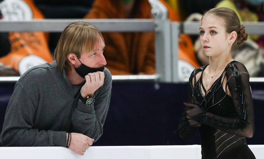 Александра Трусова успела поработать с Евгением Плющенко. Фото: ТАСС