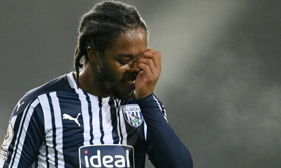 Ромейн Сойерс, Футбол