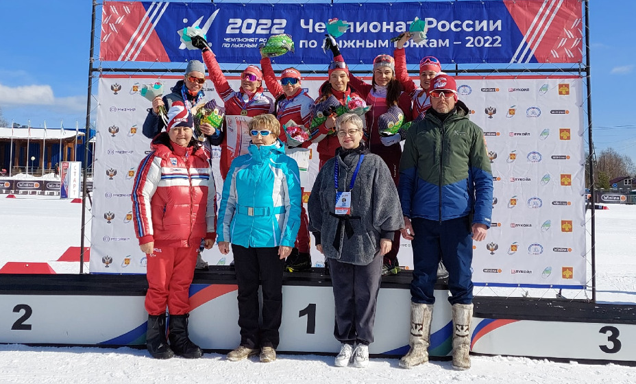 Наталья Непряева завоевала очередное золото на чемпионате России. Фото: ФЛГР