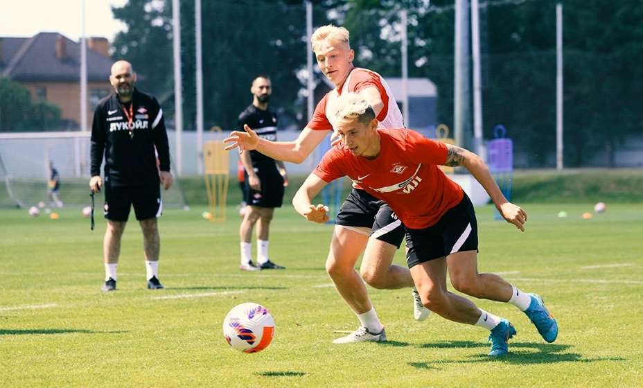 Спартаковец Антон Зиньковский близок к тому чтобы сменить клуб уже зимой. Фото: ВК ФК «Спартак»