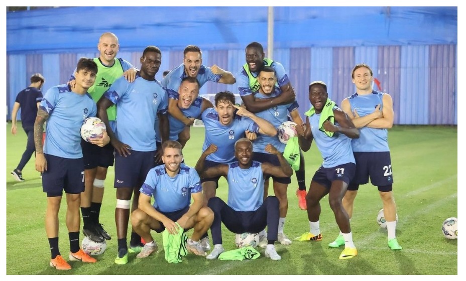 Артем Дзюба опубликовал командное фото. Фото: соцсети Артема Дзюбы