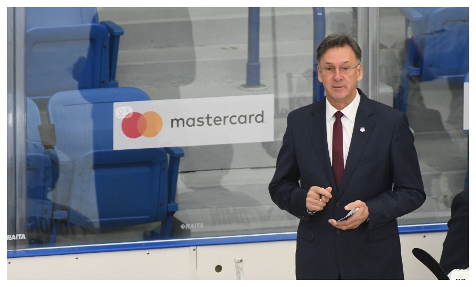 Сергей Светлов не смог доработать до конца сезона в ХК «Сочи». Фото: Global Look Press